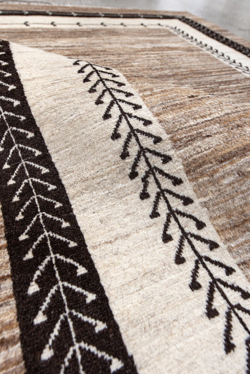 Vintage Gabbe Area Rug (4' x 5')